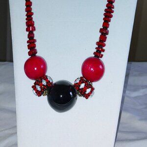 Unique necklace made from beaded beads, glass beads, and wooden beads